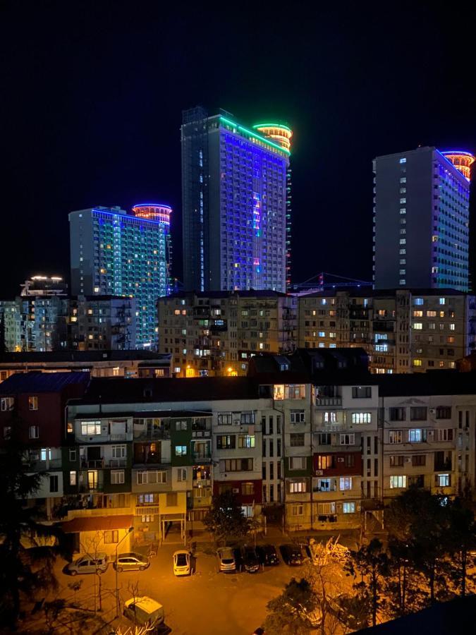 "Студия 24" - Посуточно И Помесячно Batumi Exterior photo