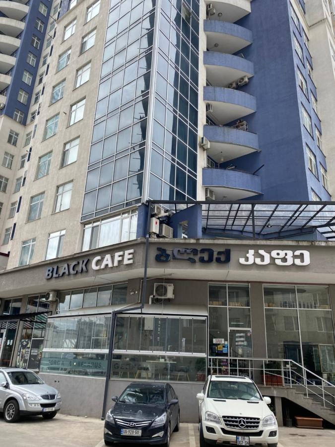 "Студия 24" - Посуточно И Помесячно Batumi Exterior photo